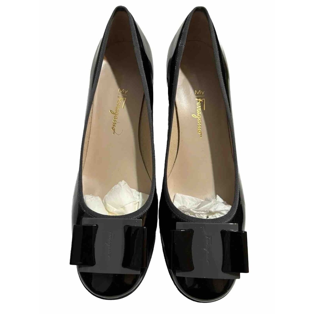 MY FERRAGAMO ZX01761 040 8 B Vera Bow-embellished Patent Leather Pumps Size-8